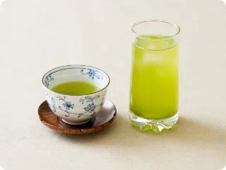 緑茶 (ホット/アイス)